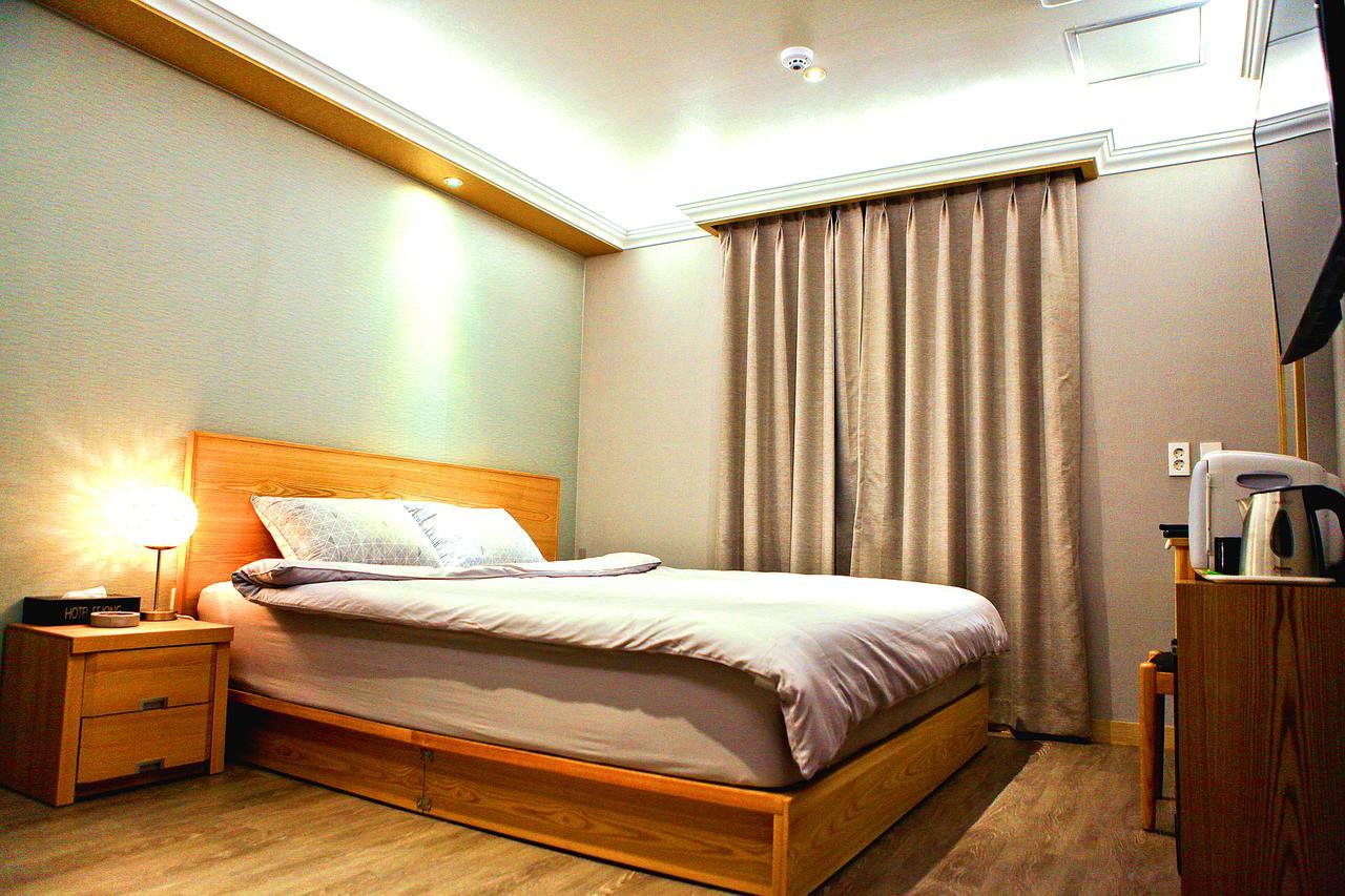 Sejong Hotel Jeju Luaran gambar